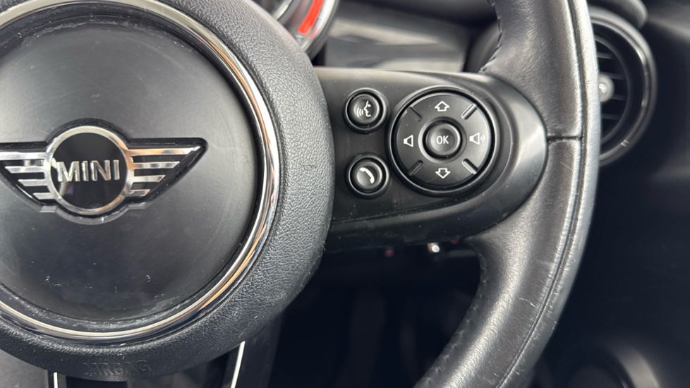 MINI Hatchback 1.5 Cooper II 5dr Auto [Chili Pack] Petrol Hatchback - Image 18