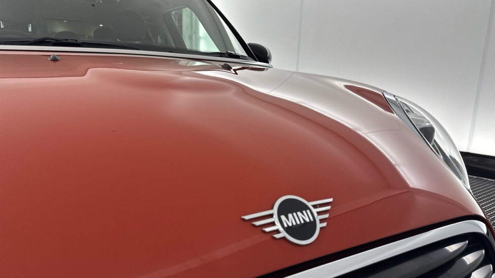 MINI Hatchback 1.5 Cooper II 5dr Auto [Chili Pack] Petrol Hatchback - Image 22