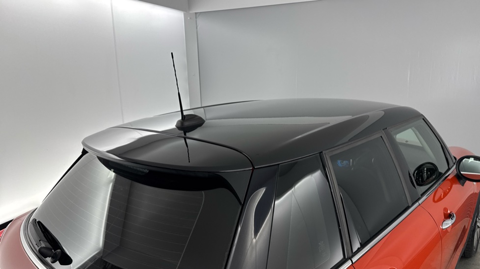 MINI Hatchback 1.5 Cooper II 5dr Auto [Chili Pack] Petrol Hatchback - Image 25