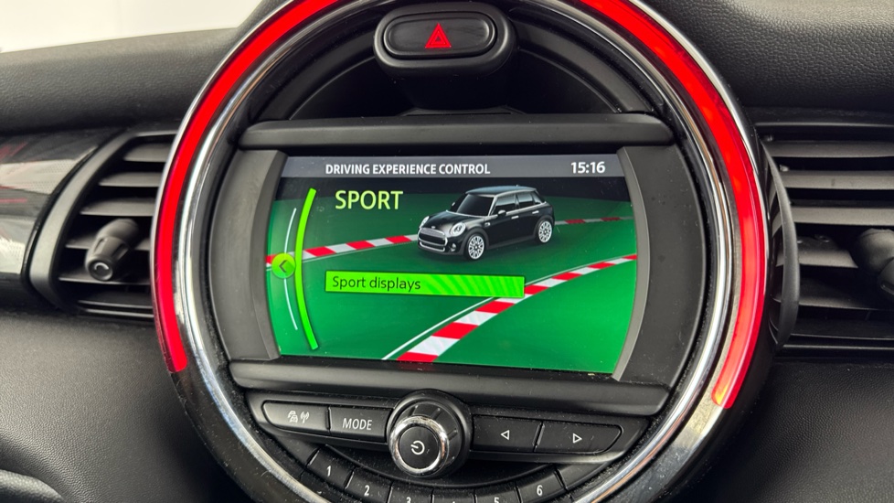 MINI Hatchback 1.5 Cooper II 5dr Auto [Chili Pack] Petrol Hatchback - Image 44