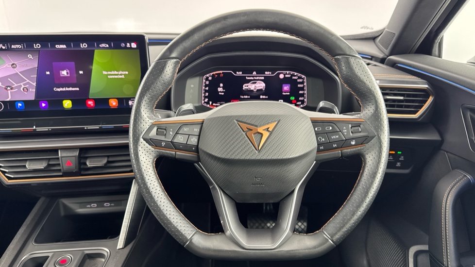 CUPRA Formentor 2.0 TSI 190 V2 5dr DSG 4Drive Petrol Estate - Image 5