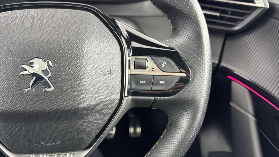 Peugeot 208 1.2 PureTech 100 GT 5dr Petrol Hatchback - Image 18