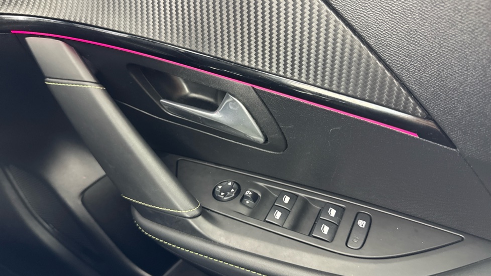 Peugeot 208 1.2 PureTech 100 GT 5dr Petrol Hatchback - Image 20