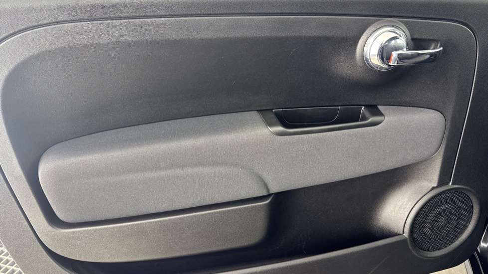Fiat 500 1.0 Mild Hybrid 2dr Petrol Convertible - Image 30