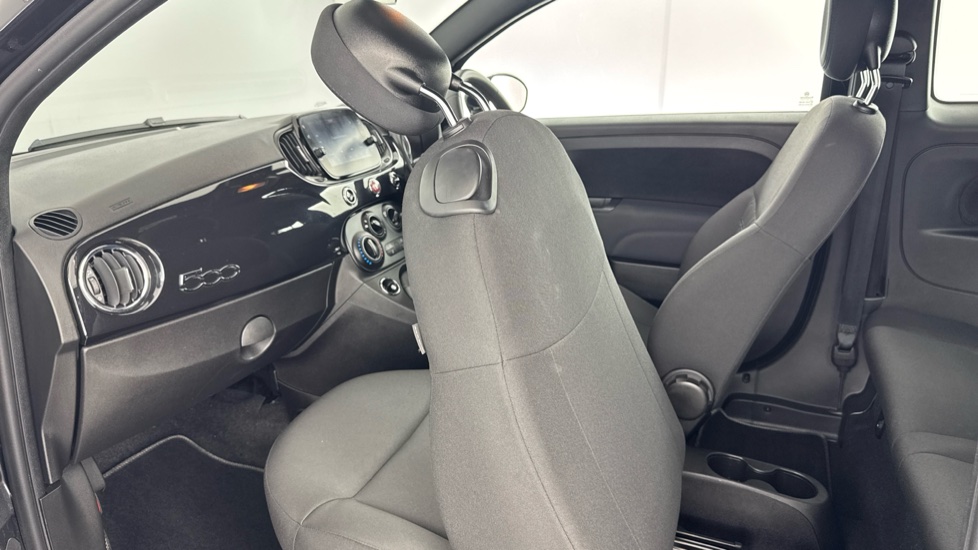 Fiat 500 1.0 Mild Hybrid 2dr Petrol Convertible - Image 33