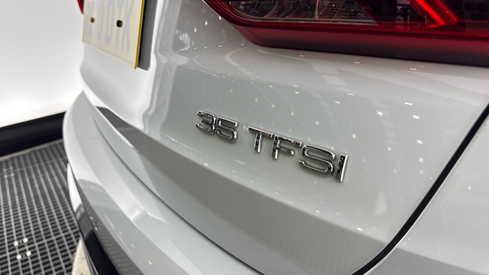 Audi Q3 35 TFSI Edition 1 5dr Petrol Estate - Image 24