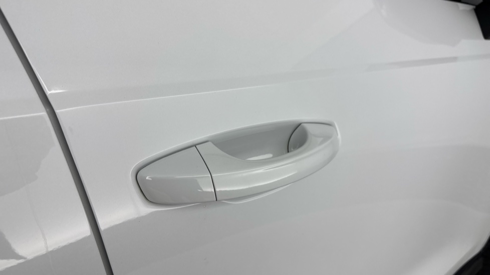 Audi Q3 35 TFSI Edition 1 5dr Petrol Estate - Image 29