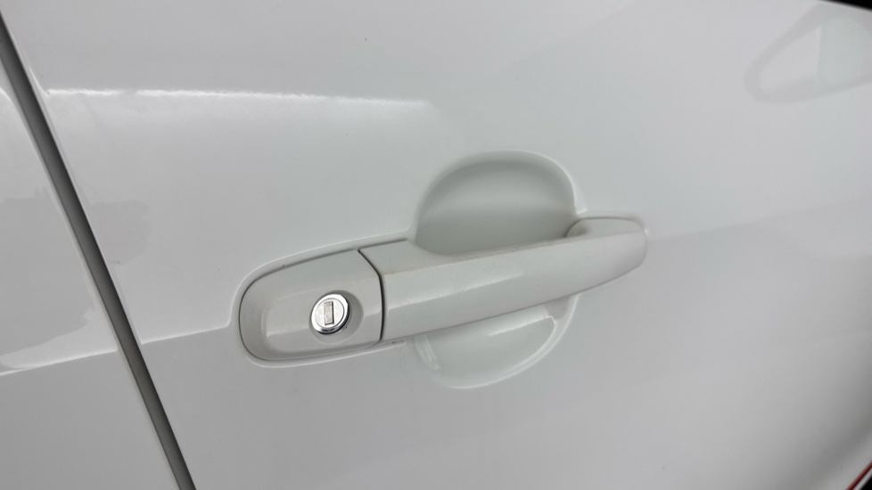 Toyota Aygo 1.0 VVT-i X-Trend 5dr Petrol Hatchback - Image 28