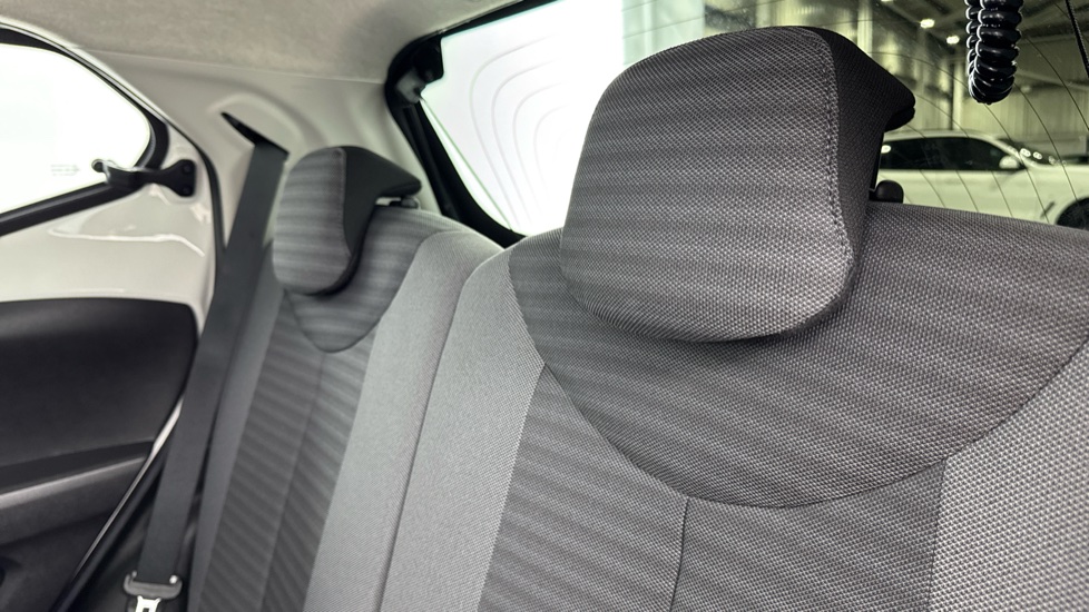 Toyota Aygo 1.0 VVT-i X-Trend 5dr Petrol Hatchback - Image 37