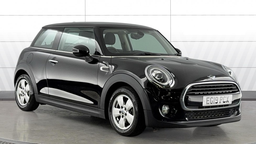 MINI Hatchback 1.5 Cooper Classic II 3dr Petrol Hatchback - Image 1