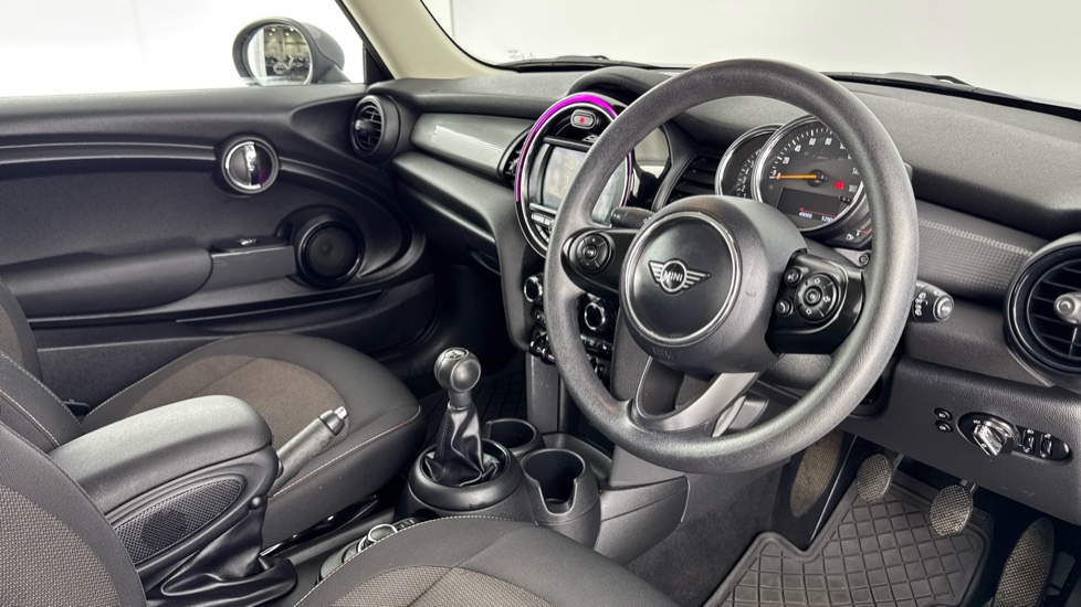 MINI Hatchback 1.5 Cooper Classic II 3dr Petrol Hatchback - Image 6