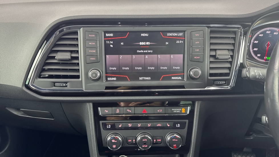 SEAT Ateca 2.0 TSI Xcellence 5dr DSG 4Drive Petrol Estate - Image 8