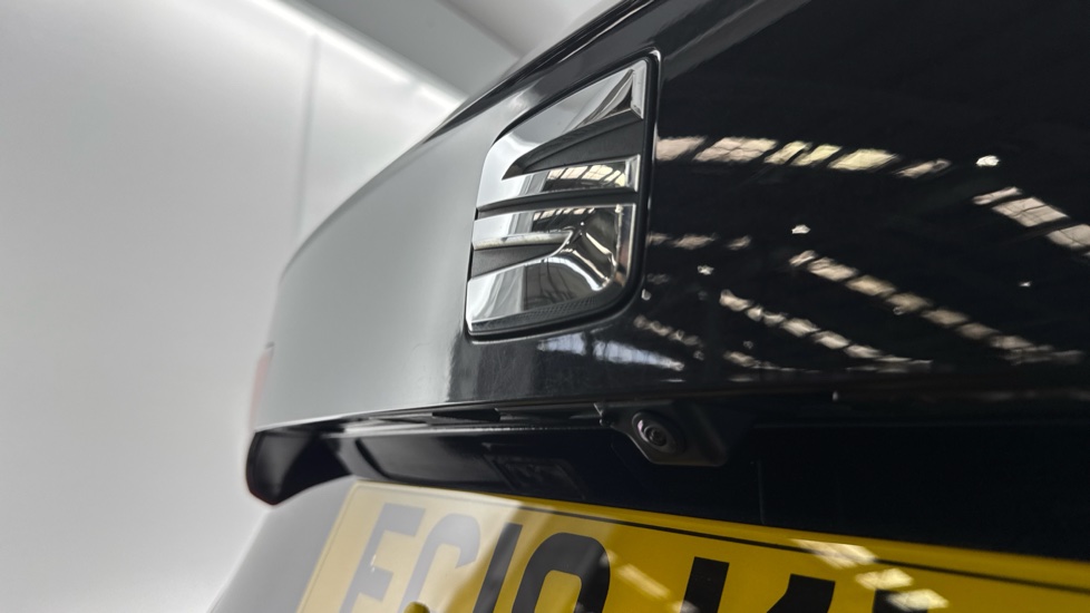SEAT Ateca 2.0 TSI Xcellence 5dr DSG 4Drive Petrol Estate - Image 26