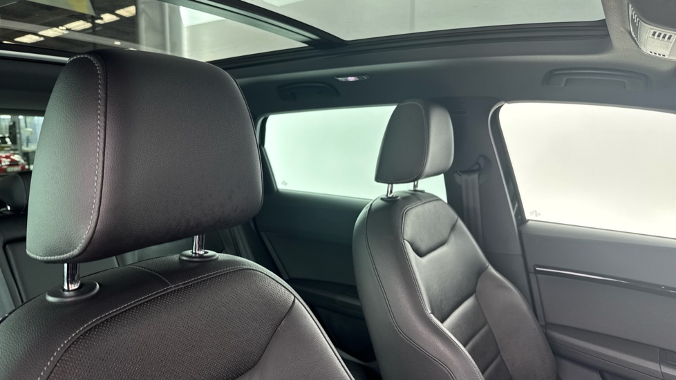 SEAT Ateca 2.0 TSI Xcellence 5dr DSG 4Drive Petrol Estate - Image 47