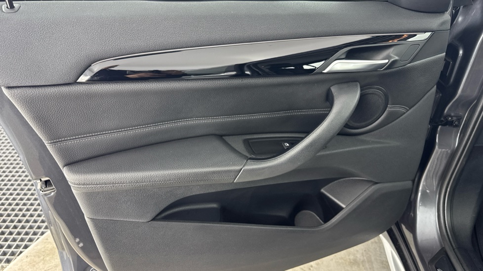 BMW X1 sDrive 20i xLine 5dr Step Auto Petrol Estate - Image 32