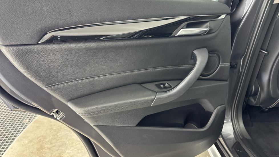 BMW X1 sDrive 20i xLine 5dr Step Auto Petrol Estate - Image 36
