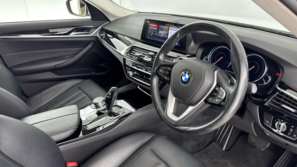 BMW 5 Series 520d SE 4dr Auto Diesel Saloon - Image 6