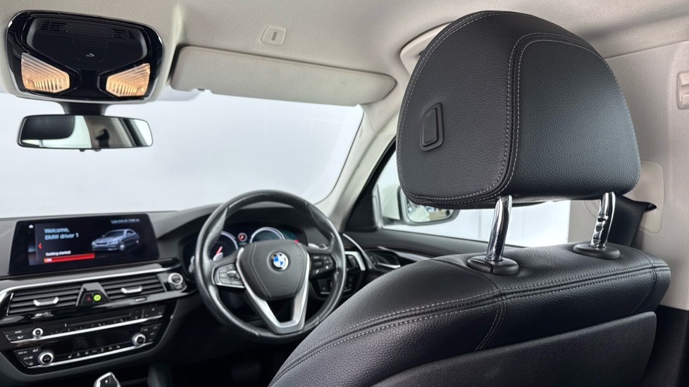BMW 5 Series 520d SE 4dr Auto Diesel Saloon - Image 41