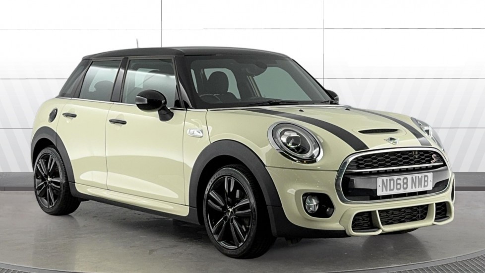 MINI Hatchback 2.0 Cooper S II 5dr Petrol Hatchback - Image 1