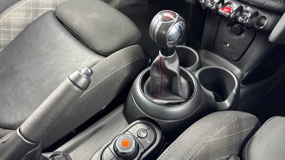 MINI Hatchback 2.0 Cooper S II 5dr Petrol Hatchback - Image 10