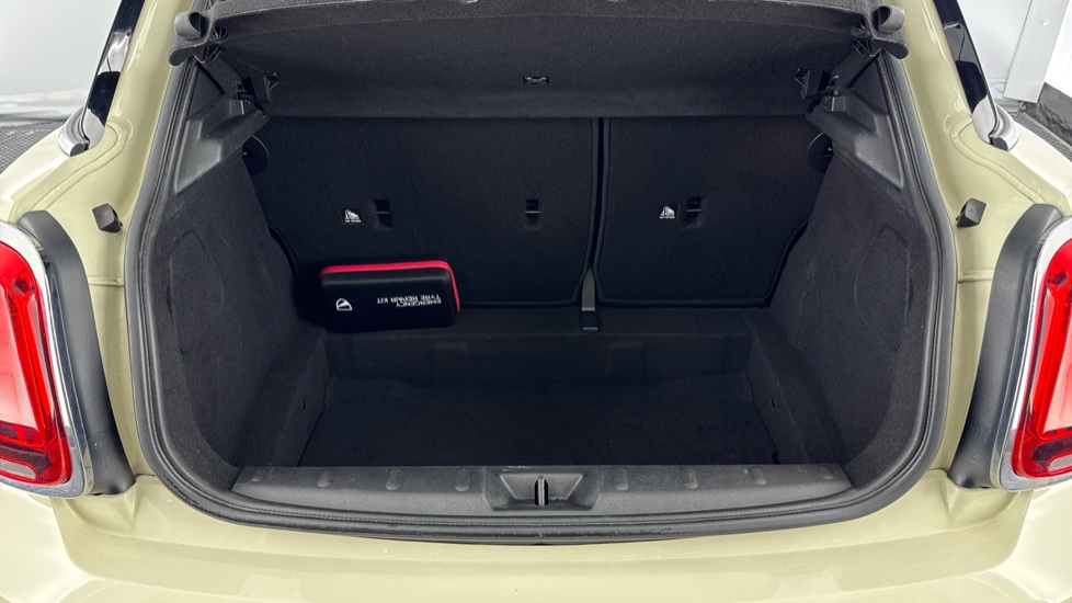 MINI Hatchback 2.0 Cooper S II 5dr Petrol Hatchback - Image 13