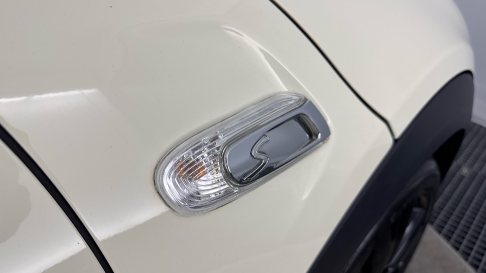 MINI Hatchback 2.0 Cooper S II 5dr Petrol Hatchback - Image 31