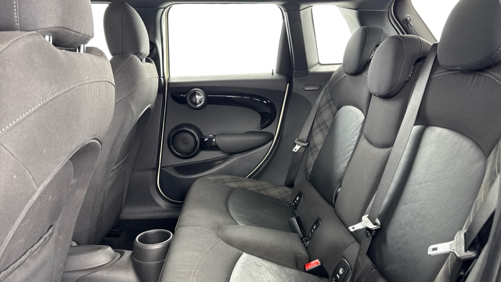 MINI Hatchback 2.0 Cooper S II 5dr Petrol Hatchback - Image 43