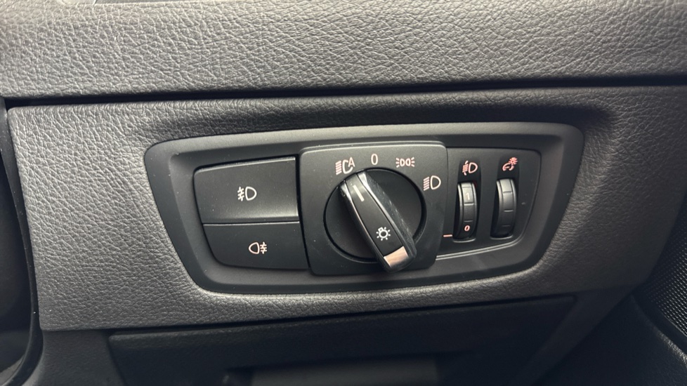 BMW 1 Series 118i [1.5] Sport 5dr [Nav] Petrol Hatchback - Image 20