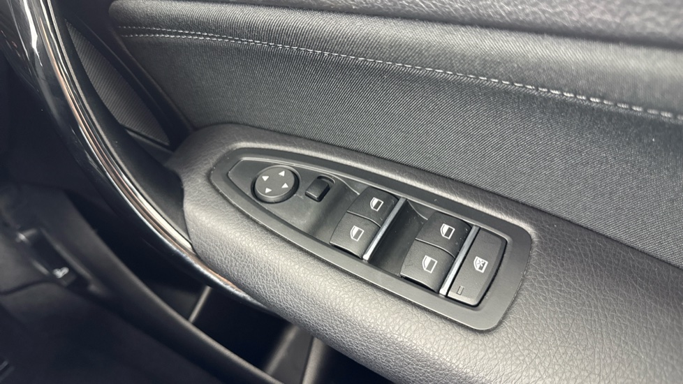 BMW 1 Series 118i [1.5] Sport 5dr [Nav] Petrol Hatchback - Image 47