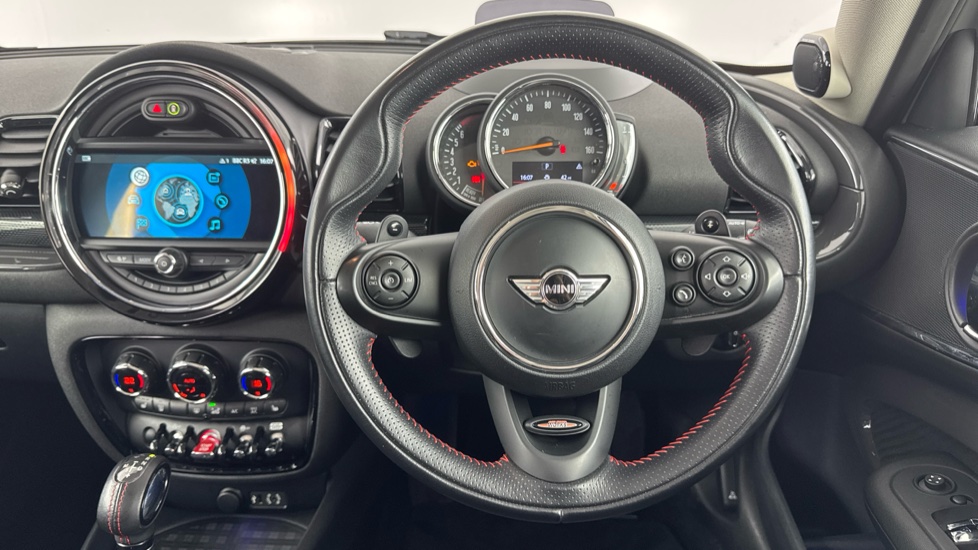 MINI Clubman 2.0 Cooper S 6dr Auto Petrol Estate - Image 5
