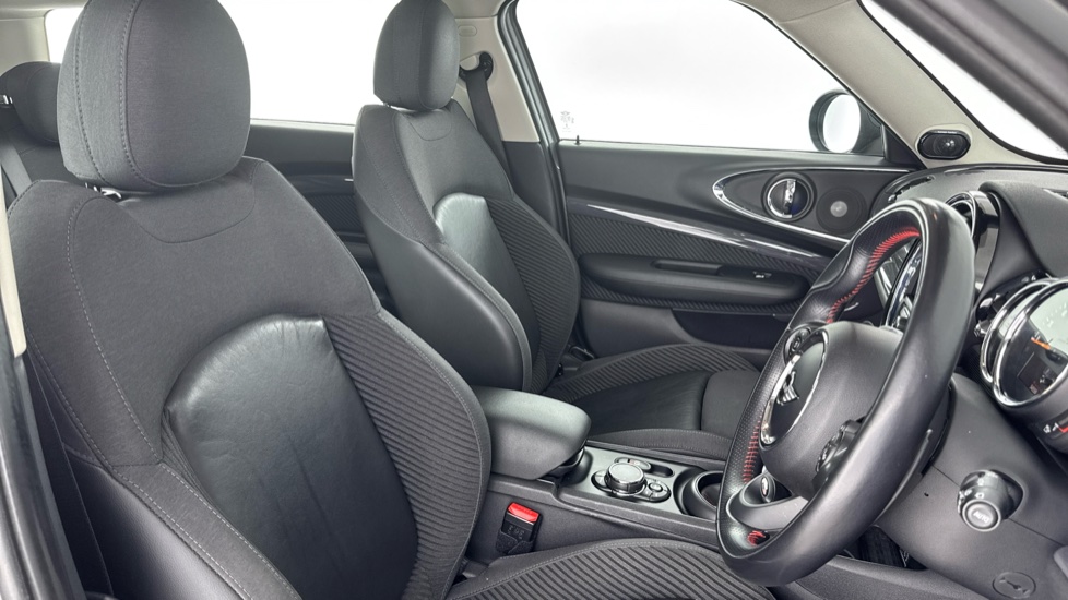 MINI Clubman 2.0 Cooper S 6dr Auto Petrol Estate - Image 11