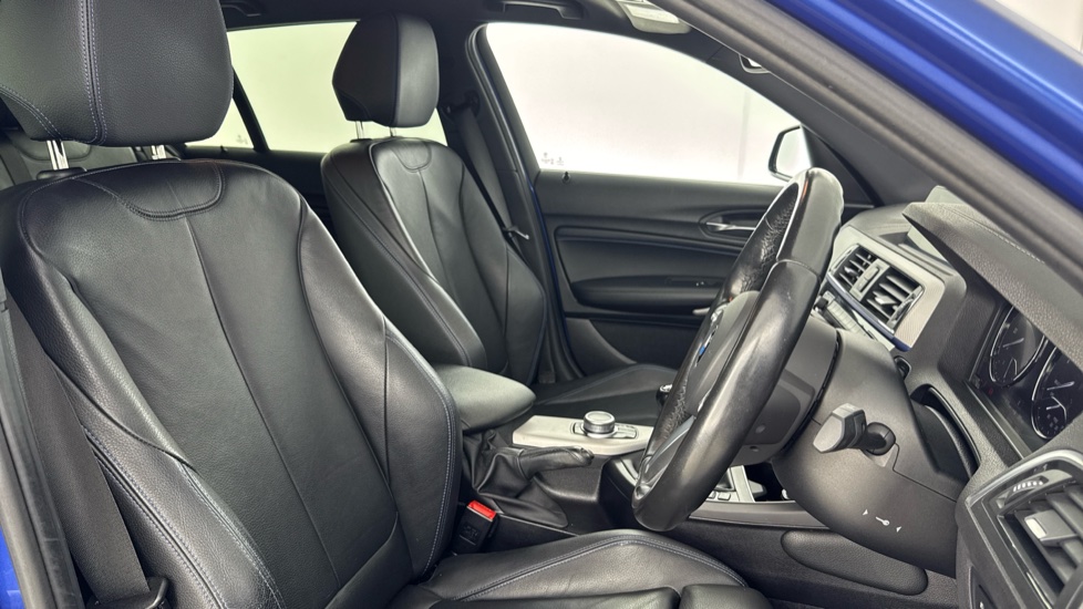 BMW 1 Series 118i [1.5] M Sport 5dr [Nav/Servotronic] Petrol Hatchback - Image 11