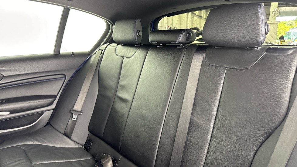 BMW 1 Series 118i [1.5] M Sport 5dr [Nav/Servotronic] Petrol Hatchback - Image 12