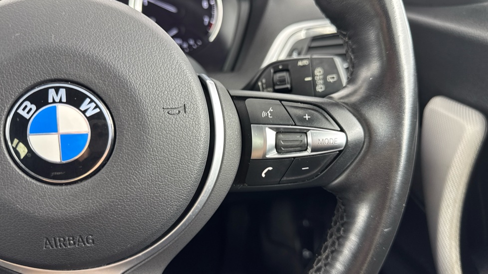 BMW 1 Series 118i [1.5] M Sport 5dr [Nav/Servotronic] Petrol Hatchback - Image 18