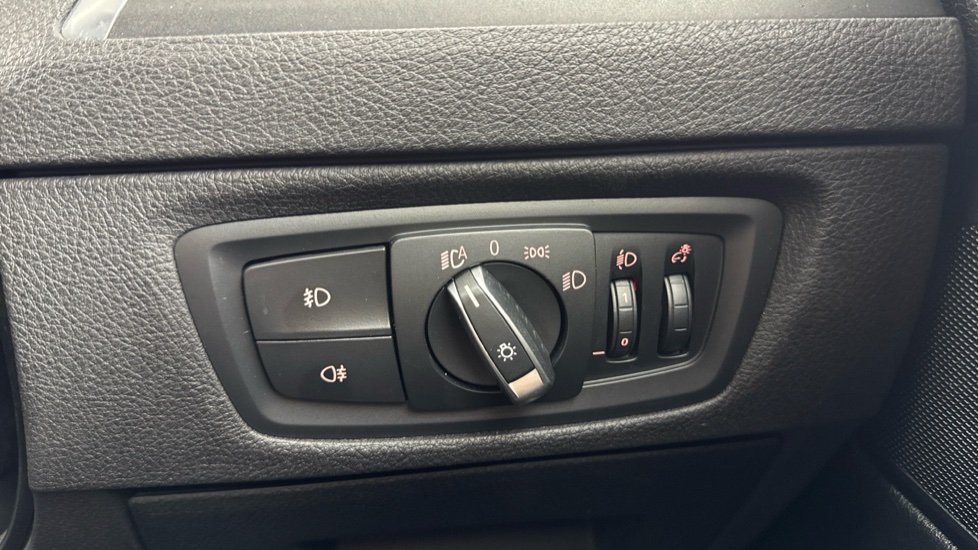 BMW 1 Series 118i [1.5] M Sport 5dr [Nav/Servotronic] Petrol Hatchback - Image 20