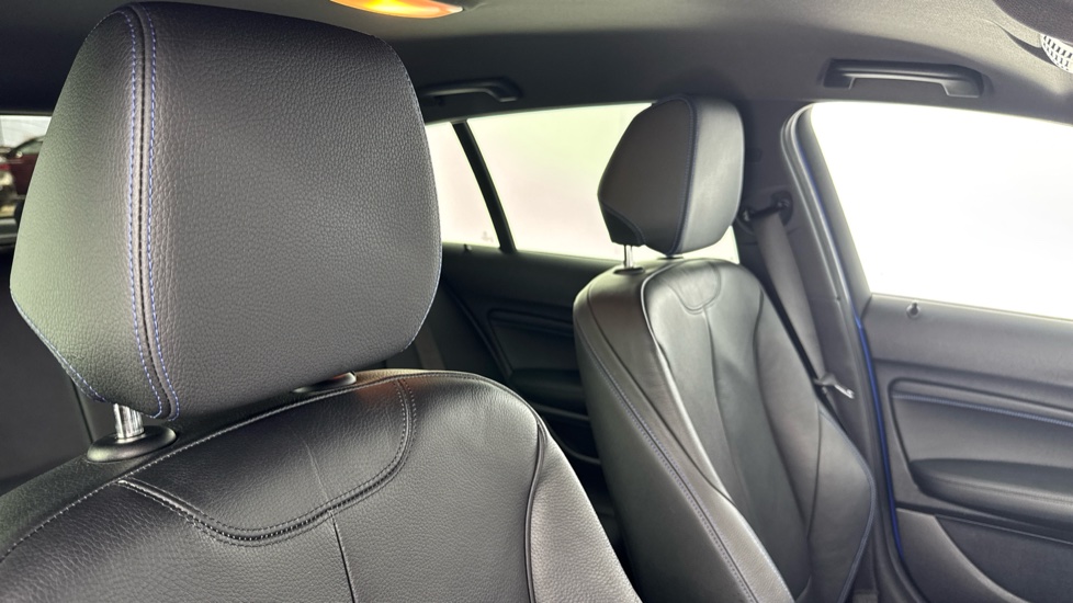 BMW 1 Series 118i [1.5] M Sport 5dr [Nav/Servotronic] Petrol Hatchback - Image 42