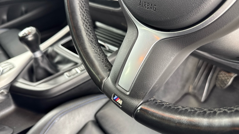 BMW 1 Series 118i [1.5] M Sport 5dr [Nav/Servotronic] Petrol Hatchback - Image 44
