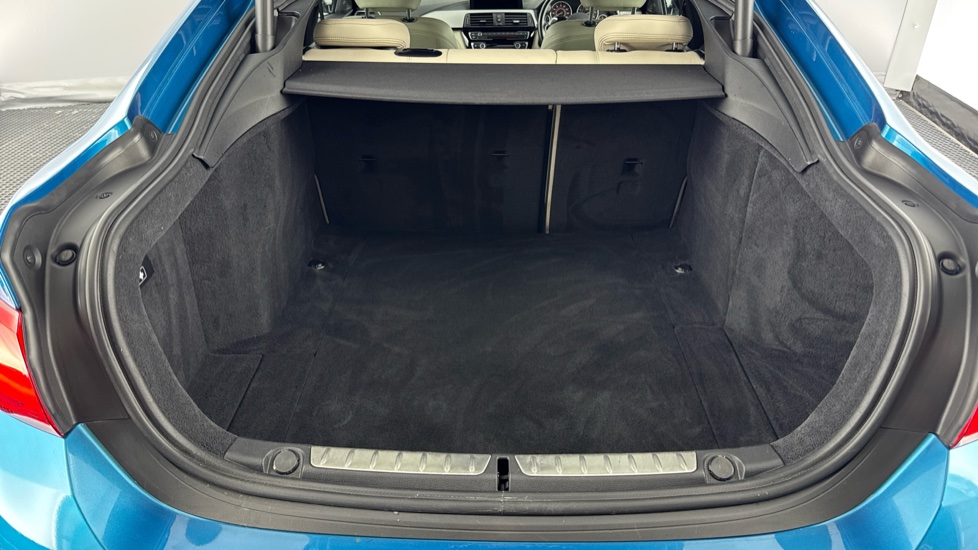 BMW 4 Series 420d [190] M Sport 5dr Auto [Professional Media] Diesel Hatchback - Image 13