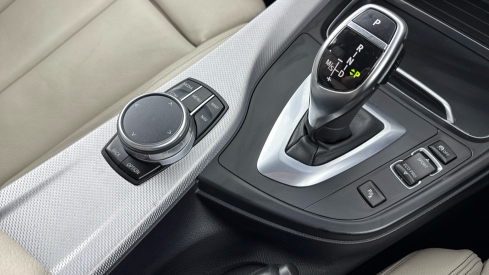 BMW 4 Series 420d [190] M Sport 5dr Auto [Professional Media] Diesel Hatchback - Image 19