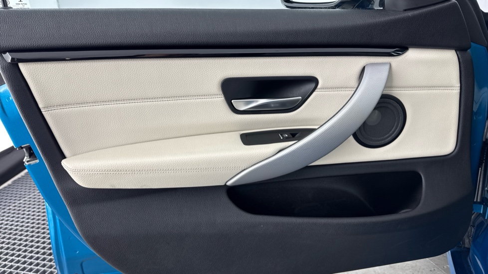 BMW 4 Series 420d [190] M Sport 5dr Auto [Professional Media] Diesel Hatchback - Image 34