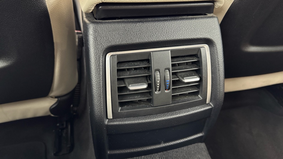 BMW 4 Series 420d [190] M Sport 5dr Auto [Professional Media] Diesel Hatchback - Image 37