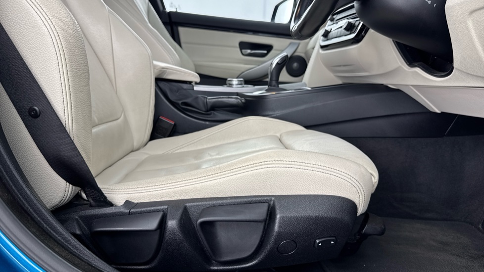 BMW 4 Series 420d [190] M Sport 5dr Auto [Professional Media] Diesel Hatchback - Image 42