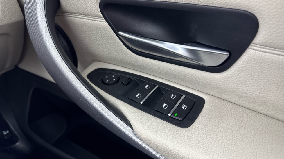 BMW 4 Series 420d [190] M Sport 5dr Auto [Professional Media] Diesel Hatchback - Image 49