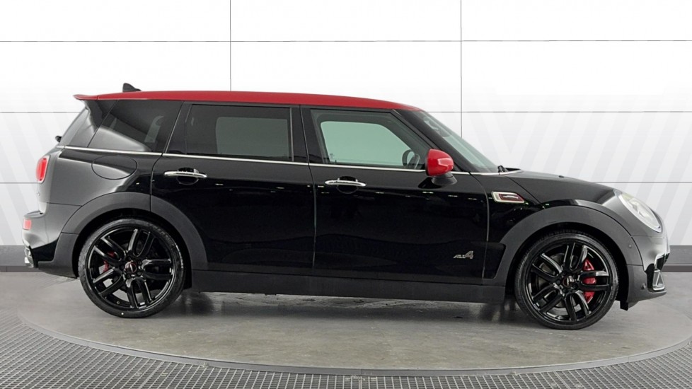 MINI Clubman 2.0 John Cooper Works ALL4 6dr Petrol Estate - Image 3