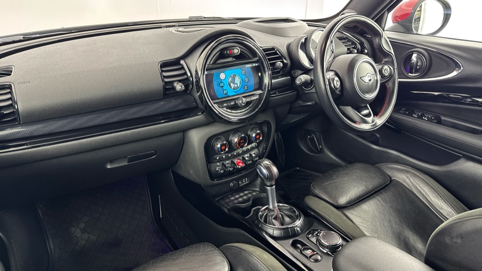 MINI Clubman 2.0 John Cooper Works ALL4 6dr Petrol Estate - Image 7