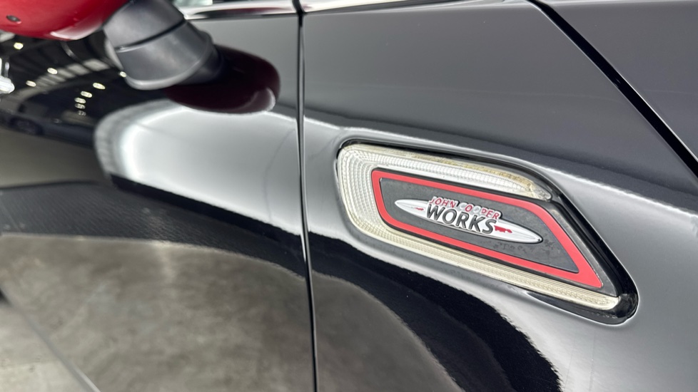 MINI Clubman 2.0 John Cooper Works ALL4 6dr Petrol Estate - Image 31