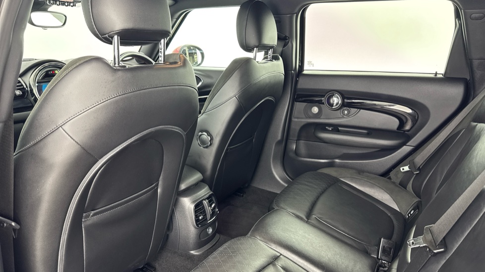 MINI Clubman 2.0 John Cooper Works ALL4 6dr Petrol Estate - Image 37