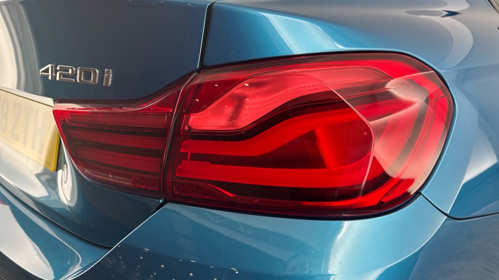 BMW 4 Series 420i xDrive M Sport 2dr Auto [Professional Media] Petrol Coupe - Image 22