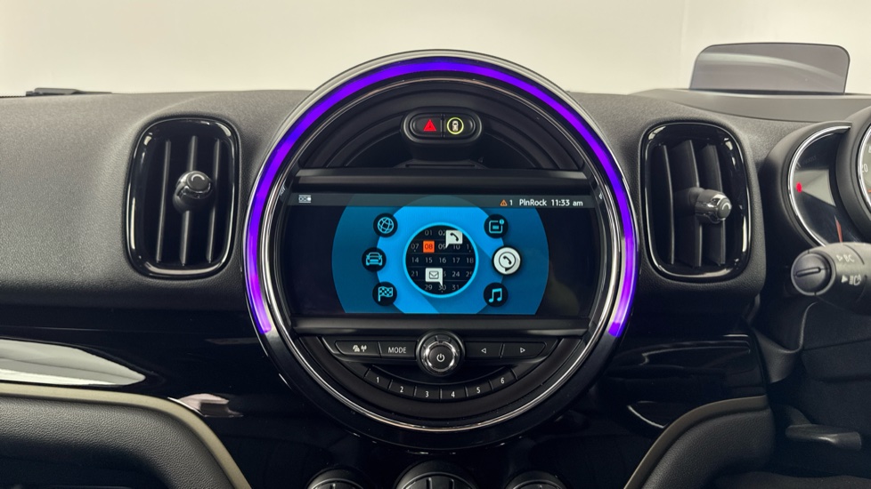 MINI Countryman 1.5 Cooper S E ALL4 PHEV 5dr Auto [Chili/Media XL] Hatchback - Image 8