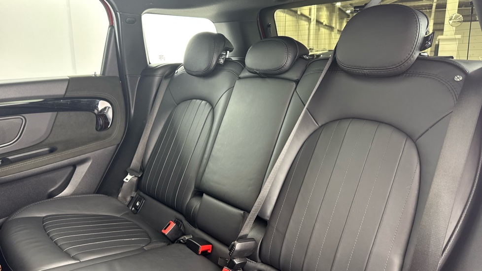 MINI Countryman 1.5 Cooper S E ALL4 PHEV 5dr Auto [Chili/Media XL] Hatchback - Image 12